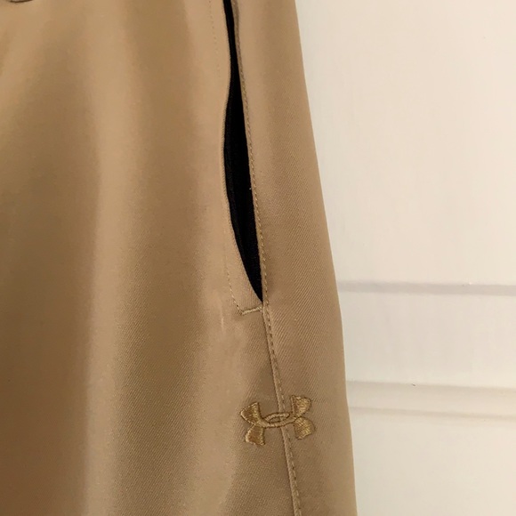 Under Armour Boys Shorts Never Worn - Picture 2 of 7